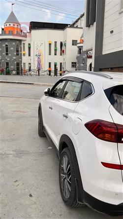 هيونداي توسان